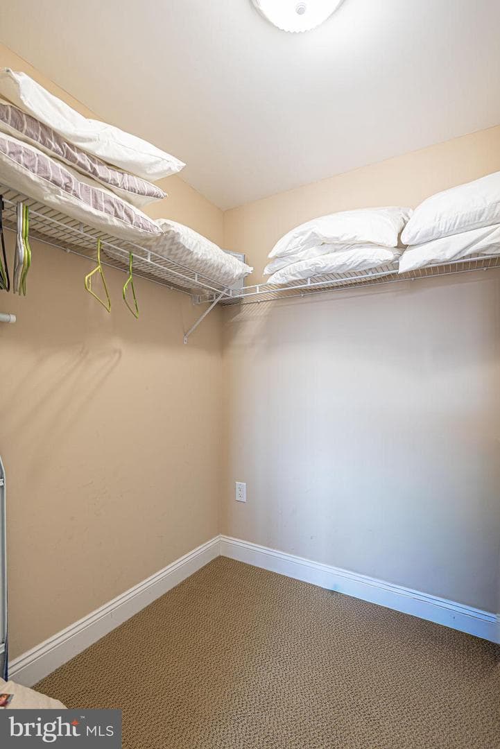 301 14th St # 205 photo 17