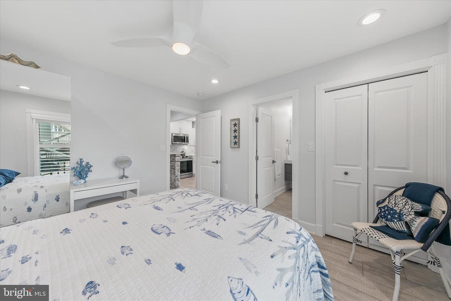 14301 Tunnel Ave # 1B photo 23