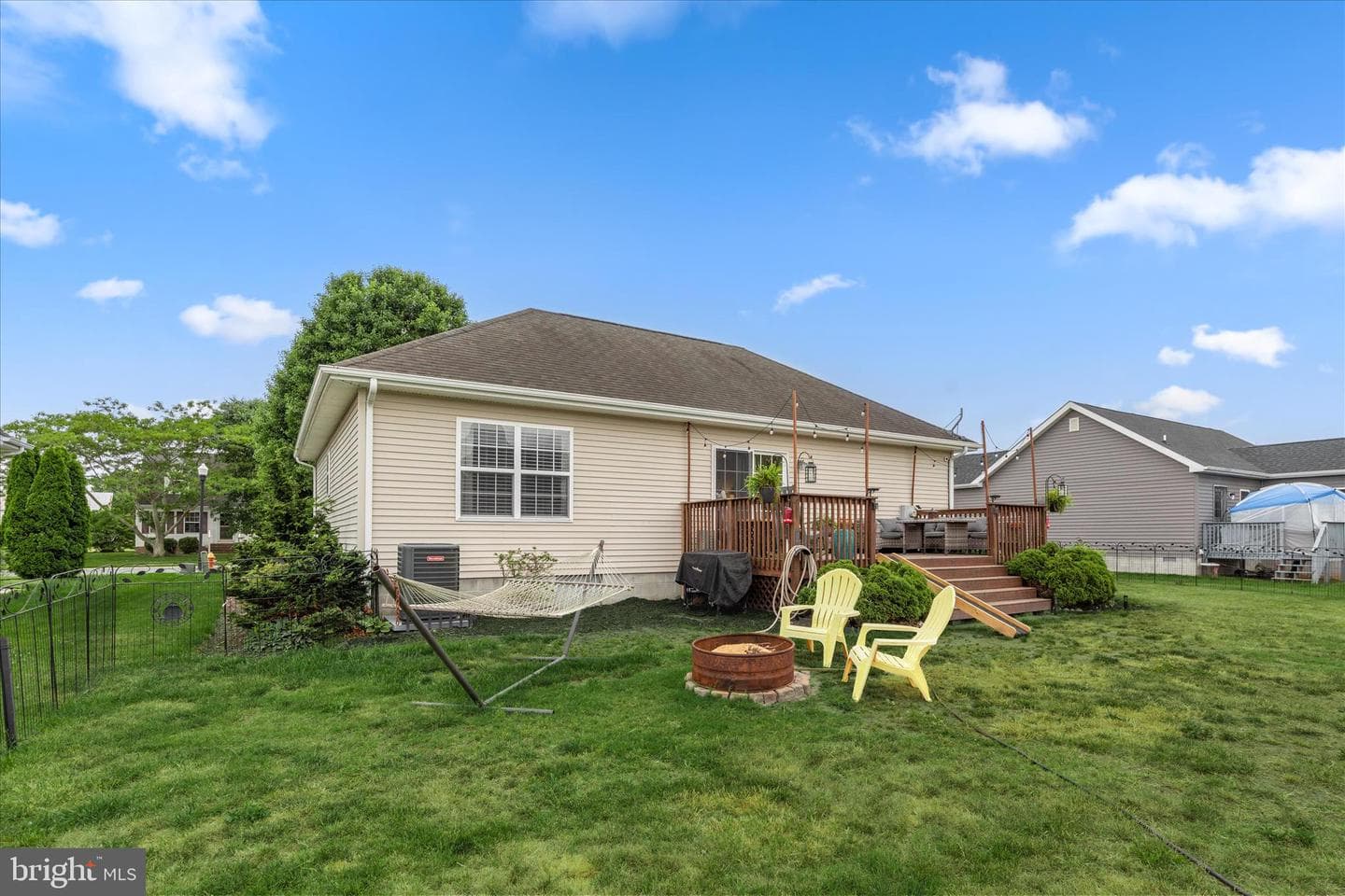 603 Hillcrest Drive photo 35