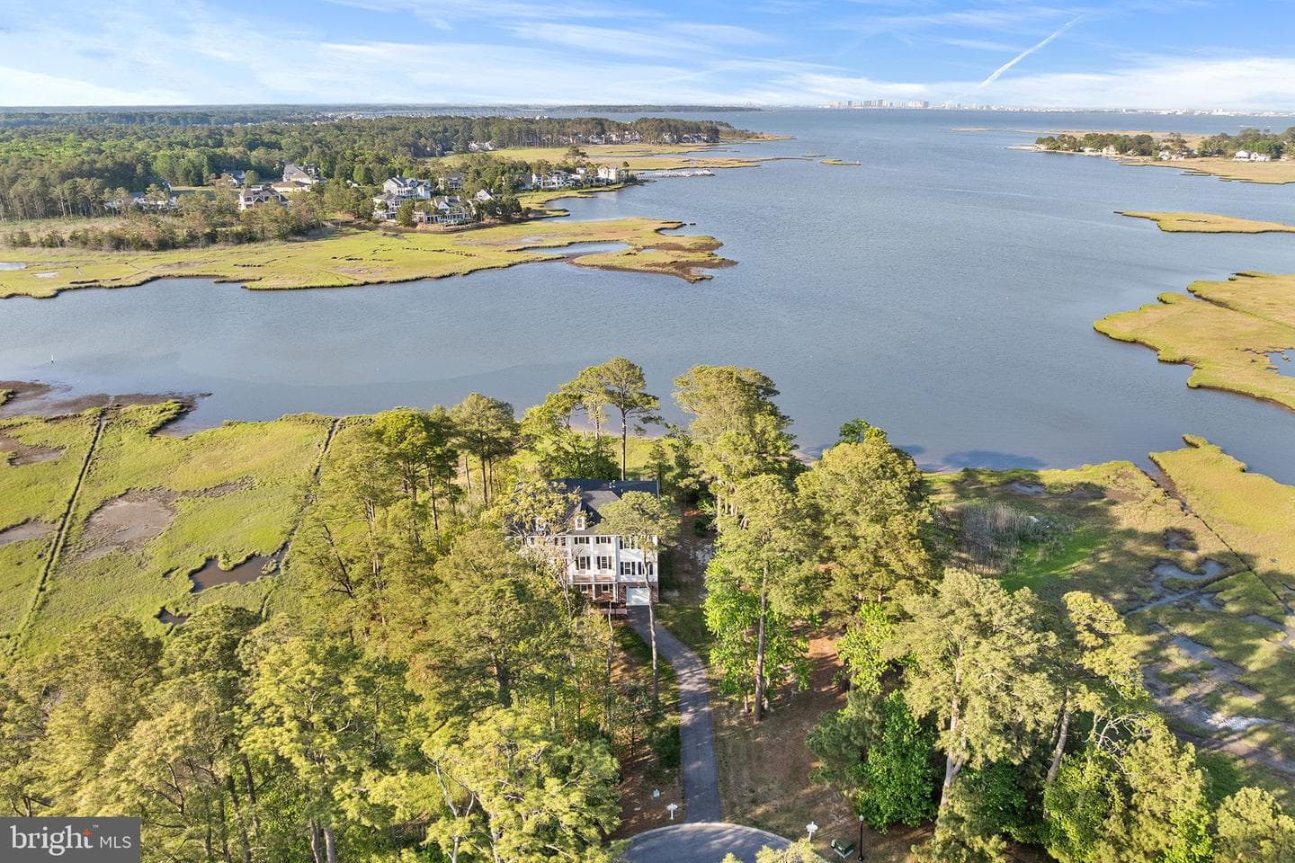 10313 Thirty Knots Ln photo 4