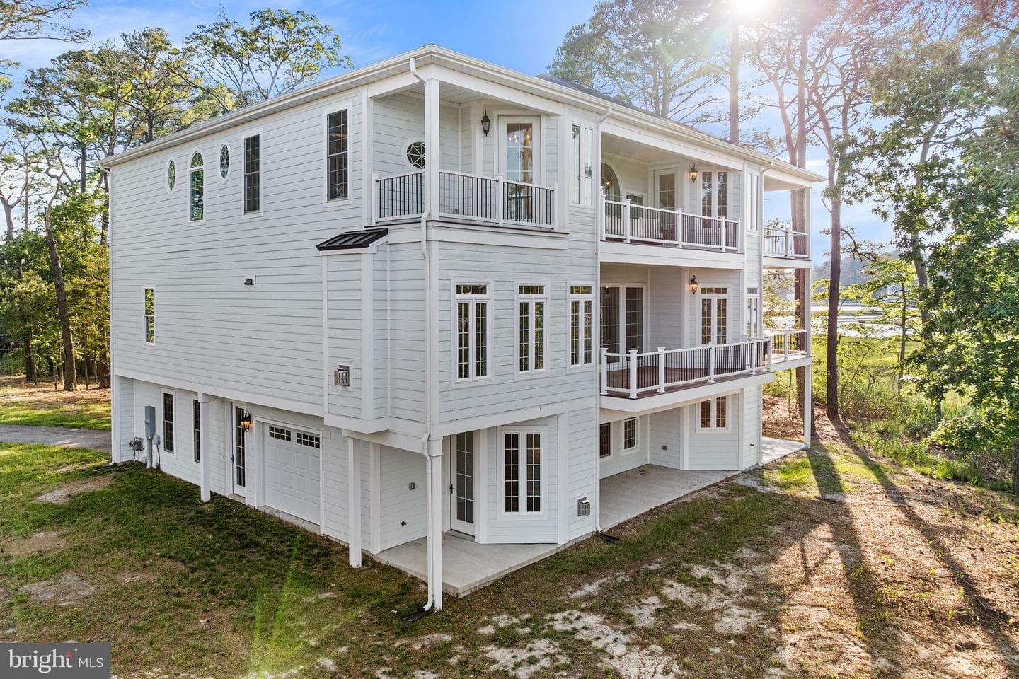 10313 Thirty Knots Ln photo 6