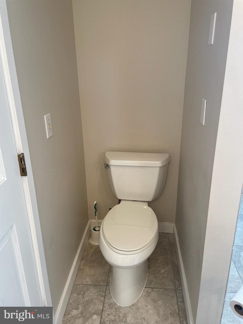 10 Stacy Court photo 48