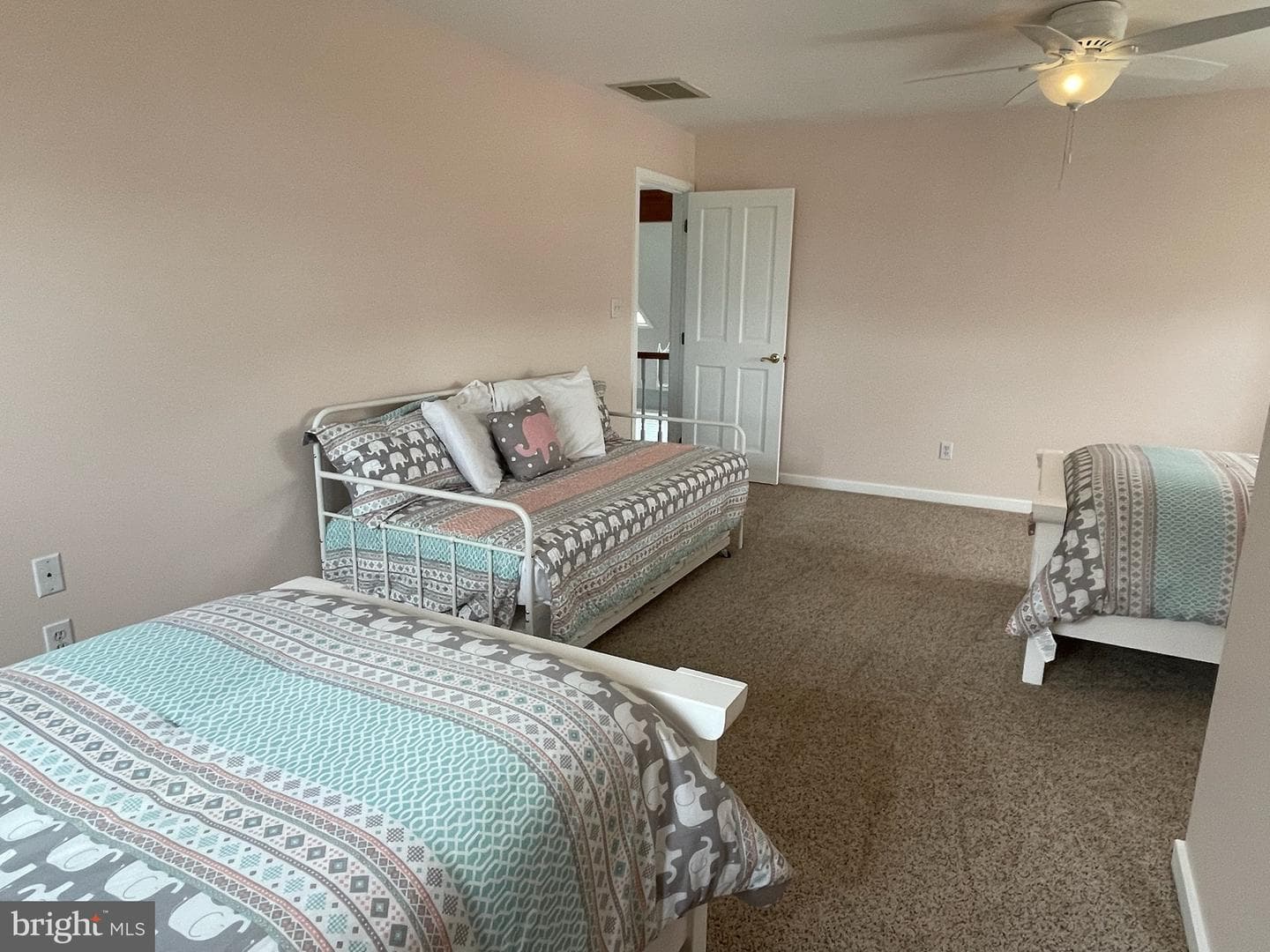 10 Stacy Court photo 65