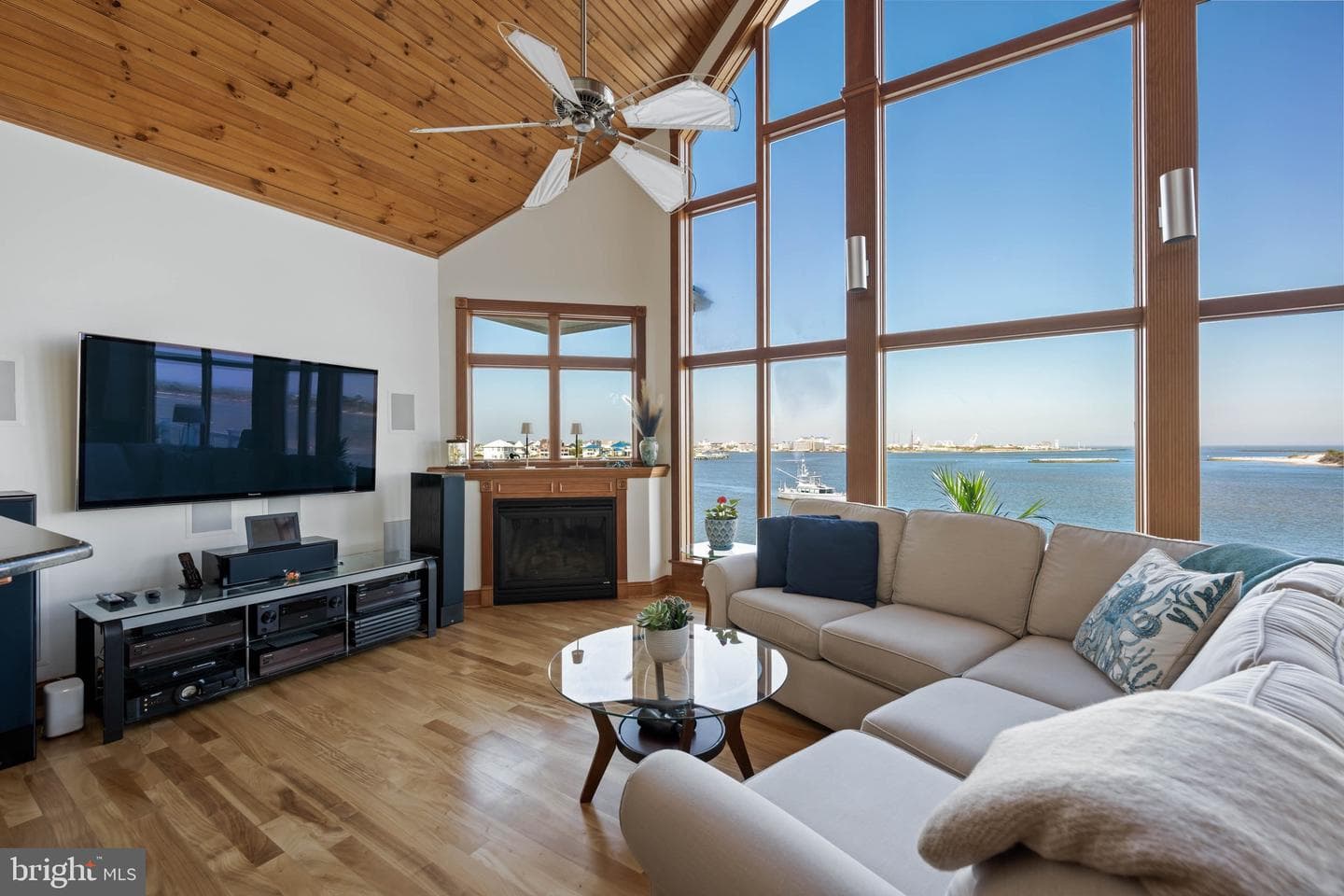 12959 Harbor Road photo 6