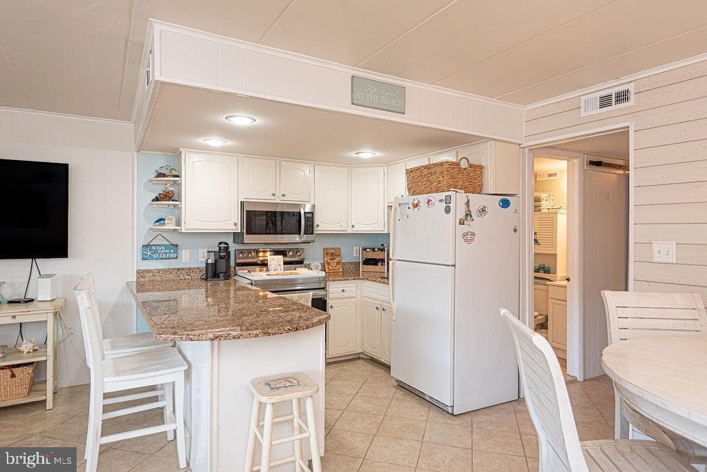 11 51st Street #203 photo 13