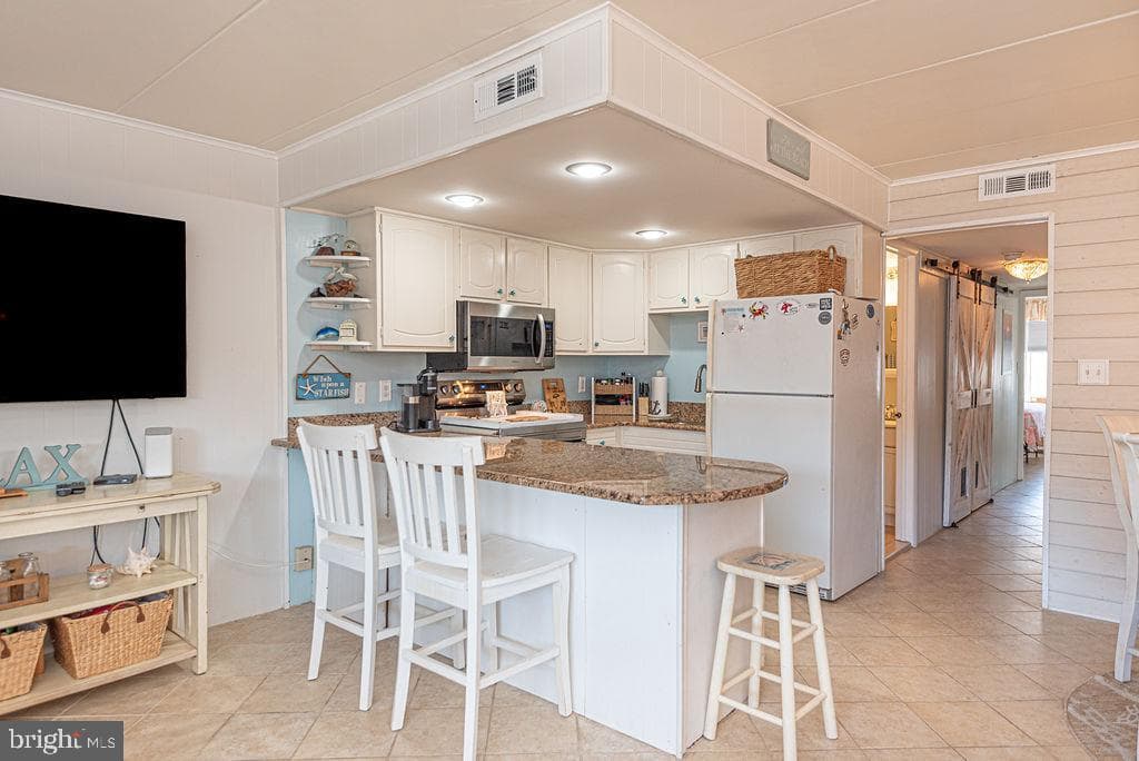 11 51st Street #203 photo 15