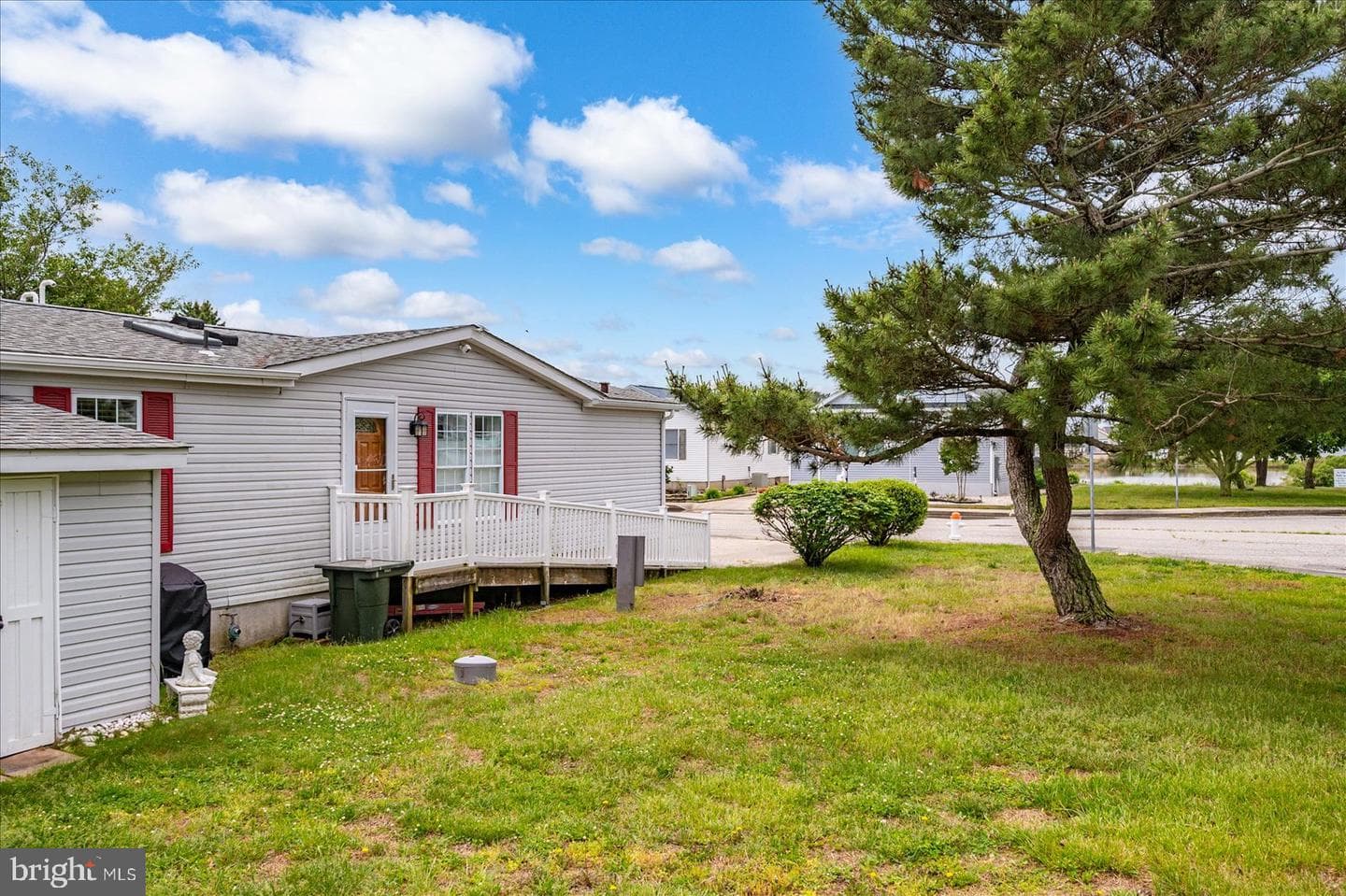 709 Gulf Stream Drive photo 32