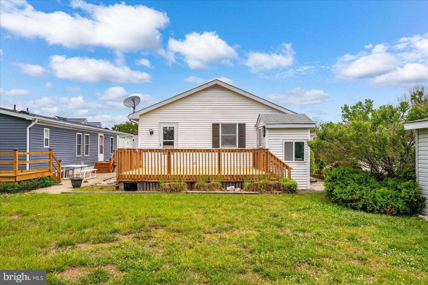 709 Gulf Stream Drive photo 4