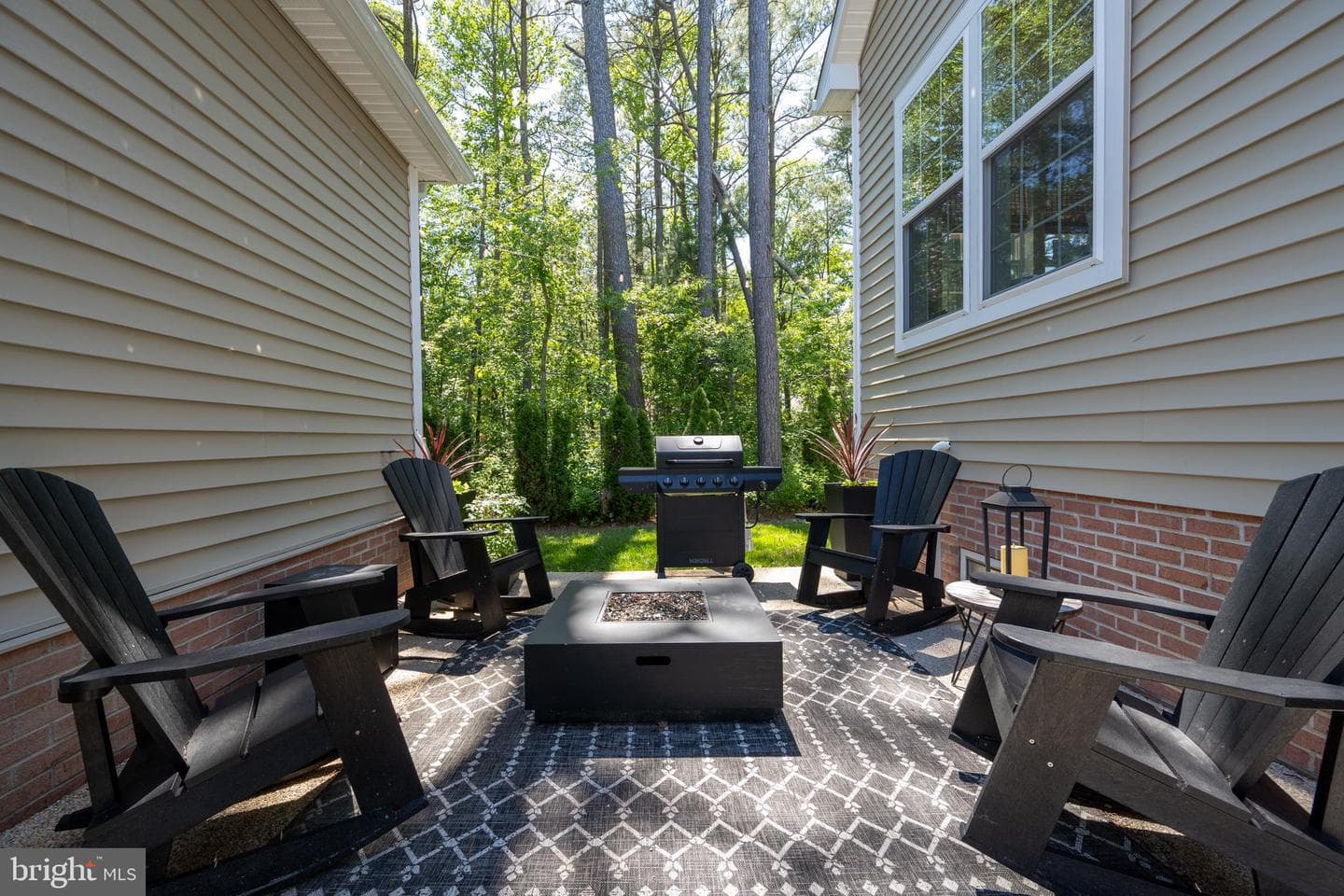 1622 Mercers Way photo 32