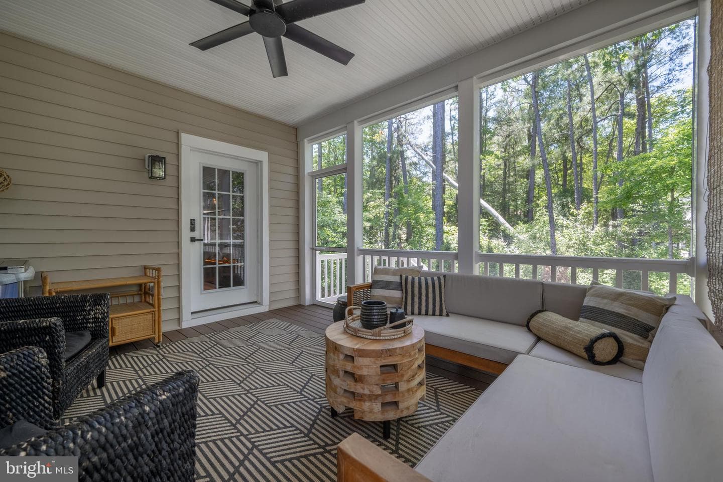 1622 Mercers Way photo 34