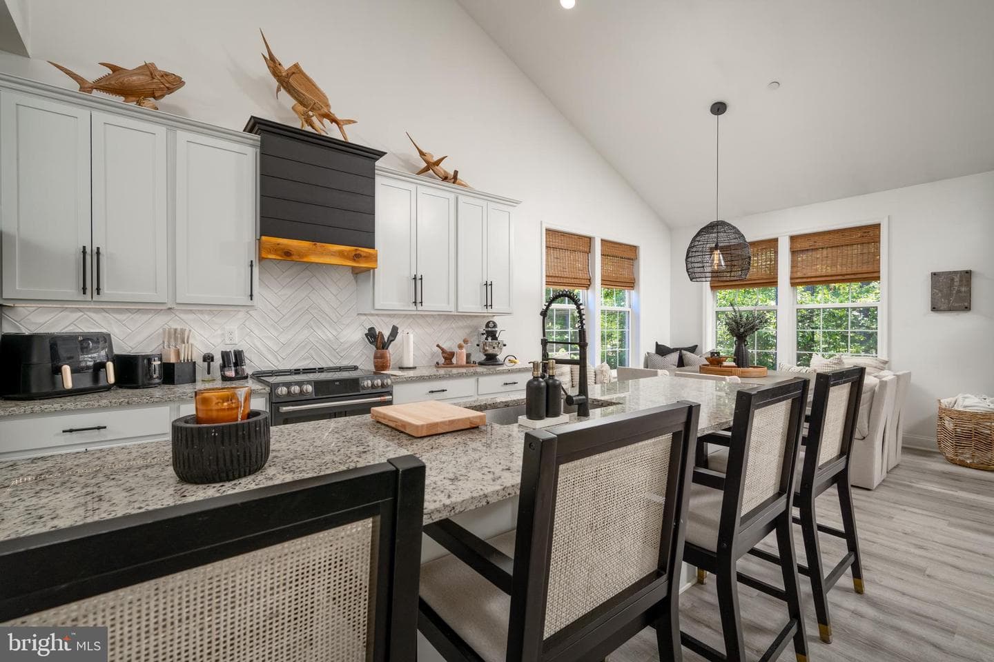 1622 Mercers Way photo 4