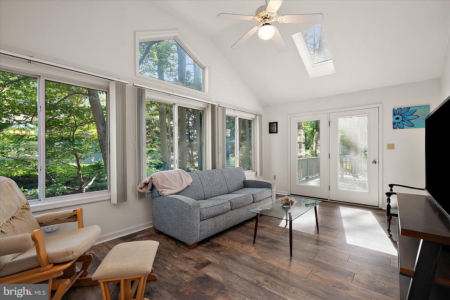 369 Ocean Parkway photo 25