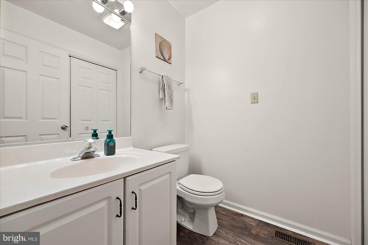 369 Ocean Parkway photo 29
