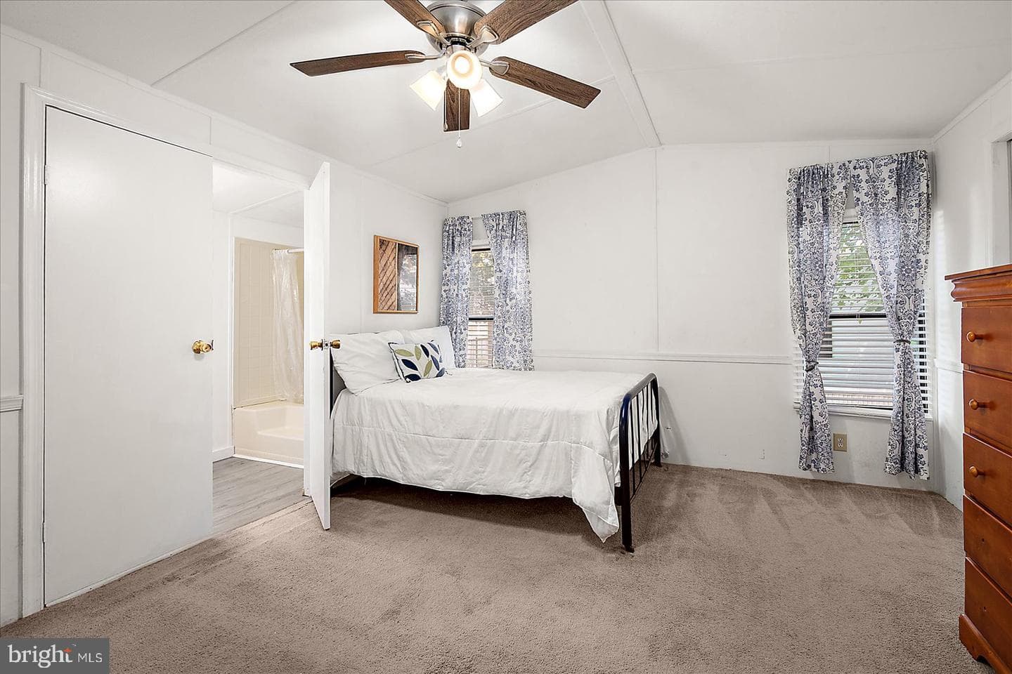 4 Anchor Way Dr photo 30
