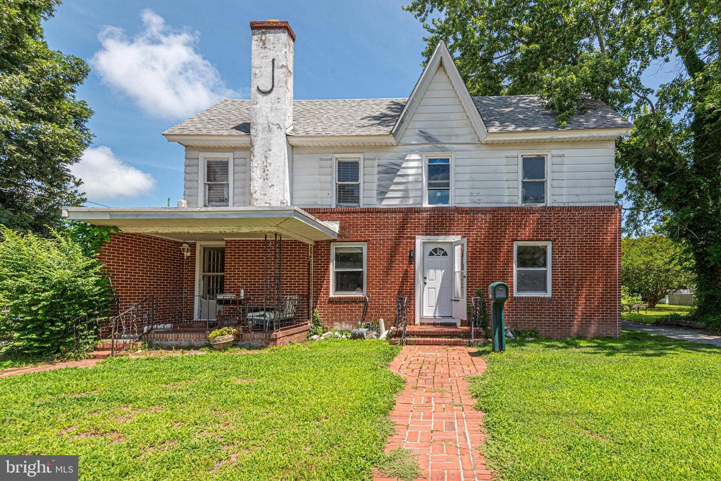 19 Burley Street photo 1