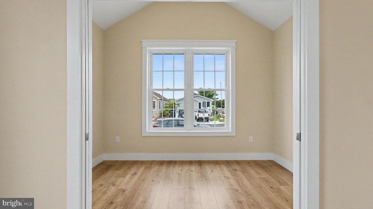 13214 Ocean Drive photo 10
