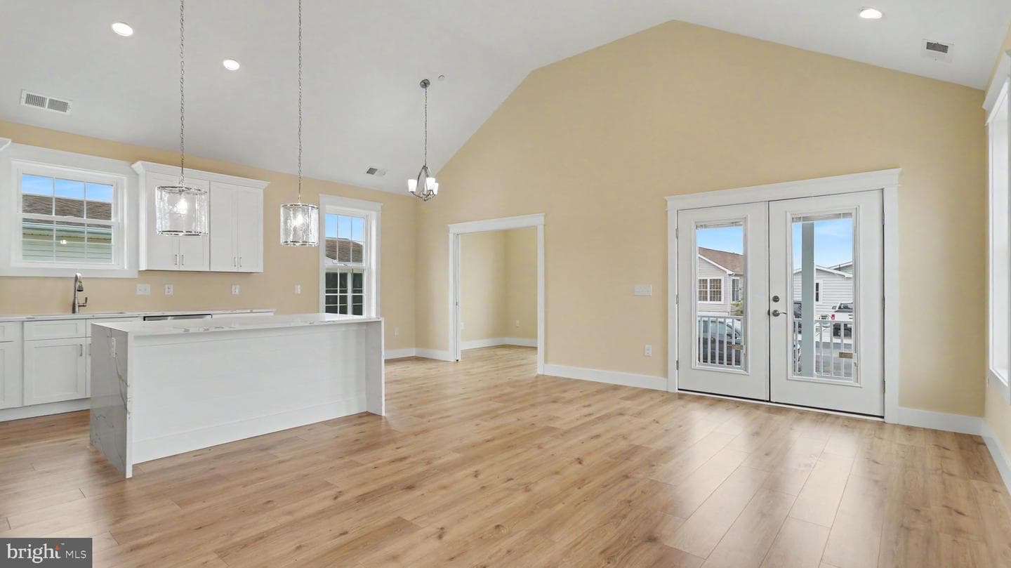 13214 Ocean Drive photo 12