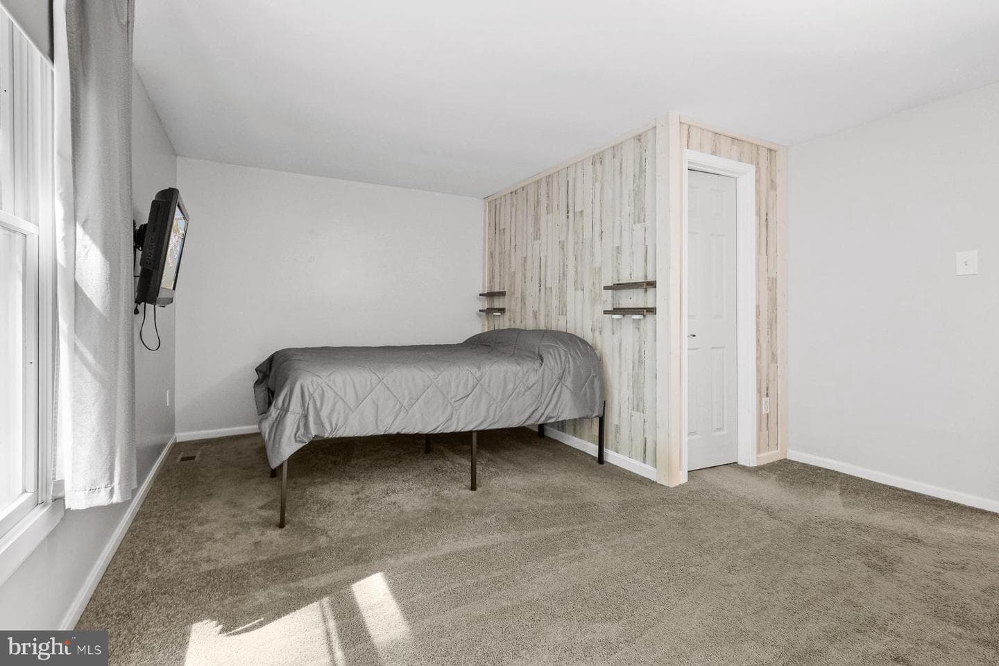 3 Boston Drive photo 24