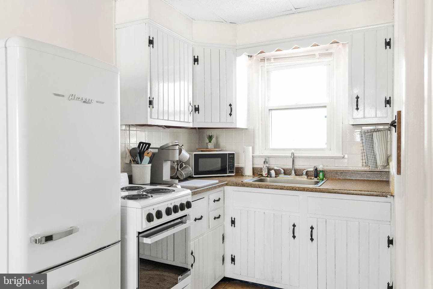 4503 Atlantic Avenue #107 photo 29