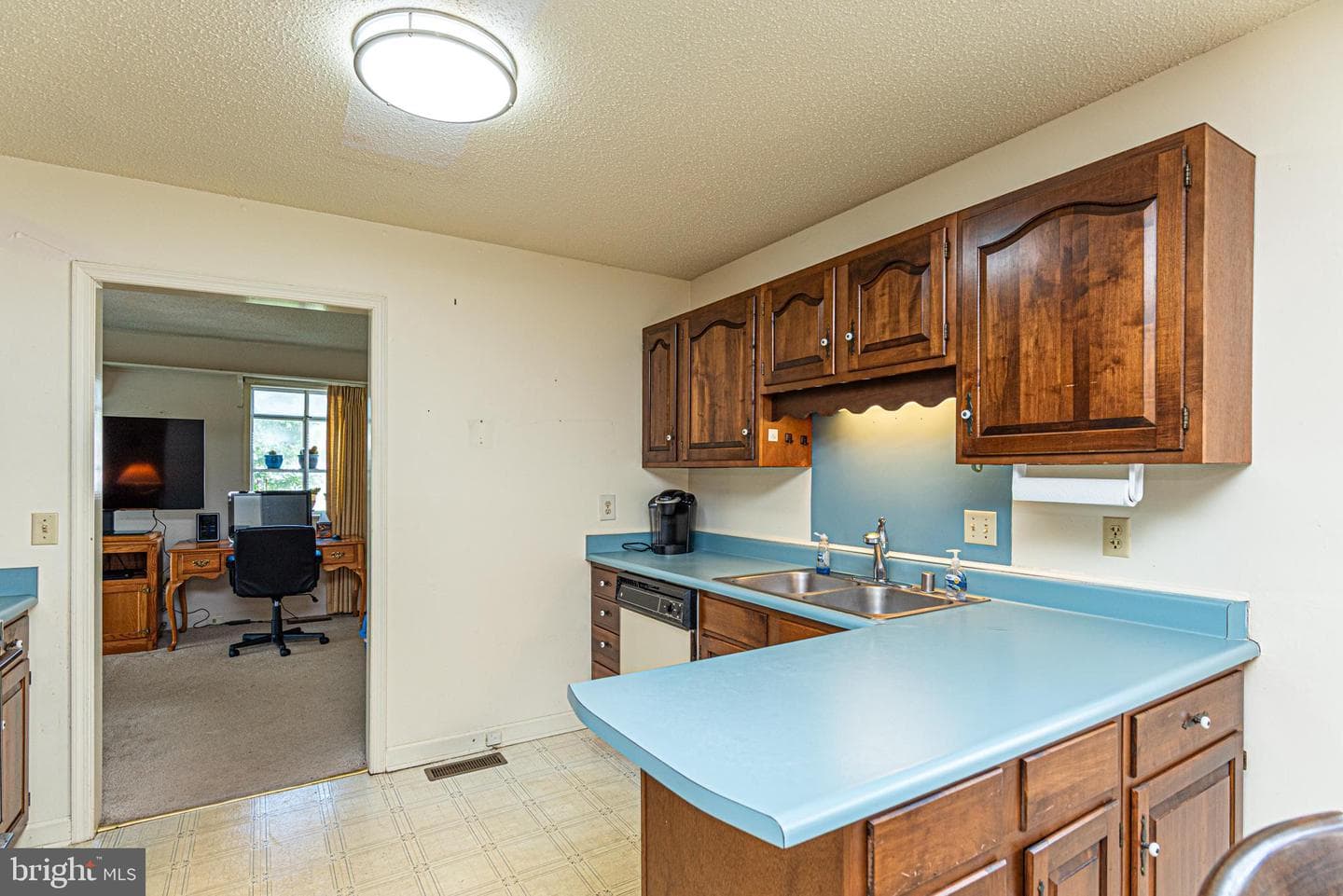 2 Heron Isle Court photo 25