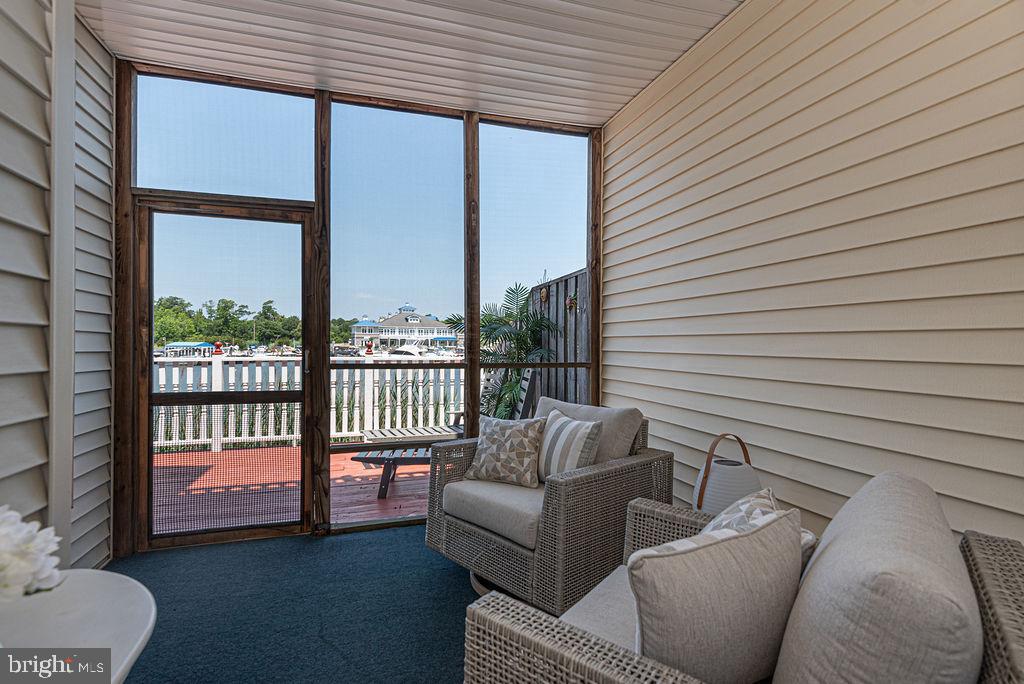 843 Yacht Club Drive photo 31