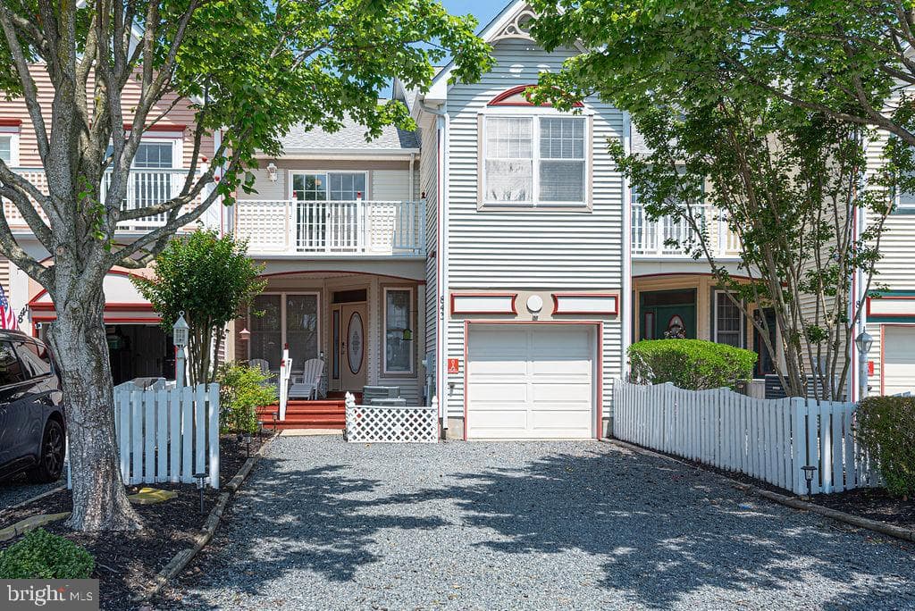 843 Yacht Club Drive photo 7