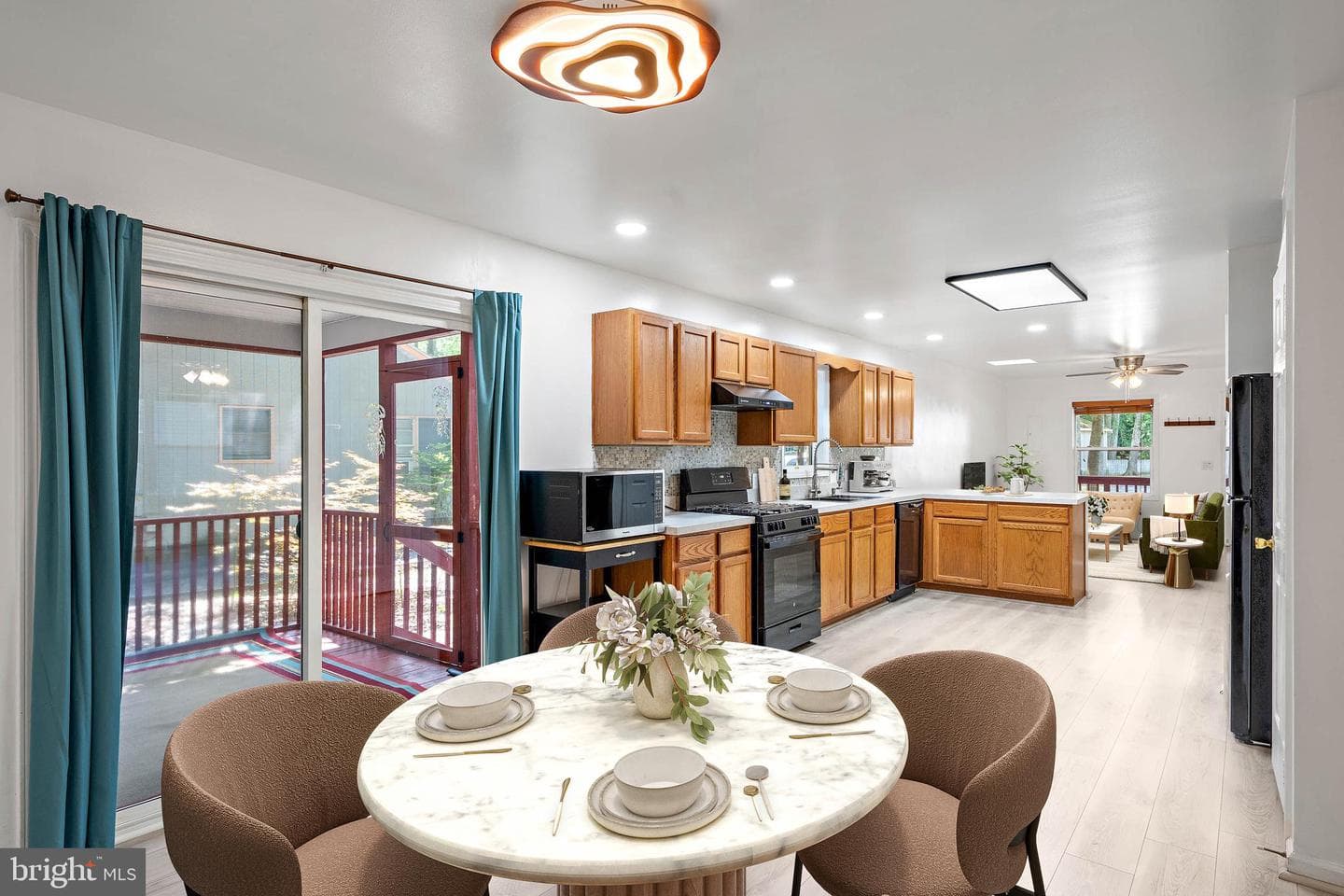 15 Lord Guy Terrace photo 15