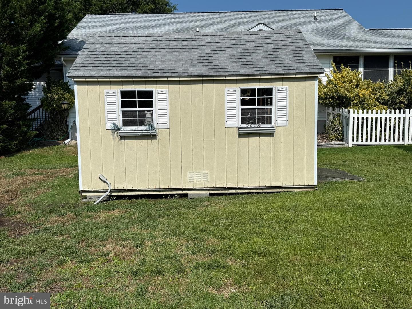 12414 Kent Road photo 4