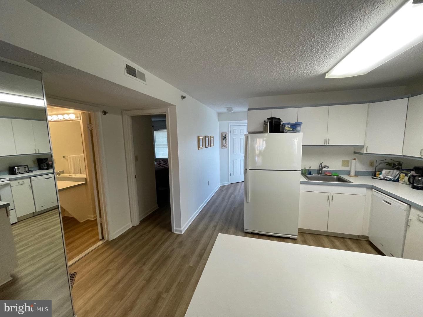 106 Edward Taylor Dr #208 B photo 4