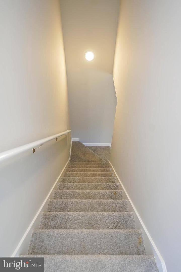 621 Cedar Street photo 17