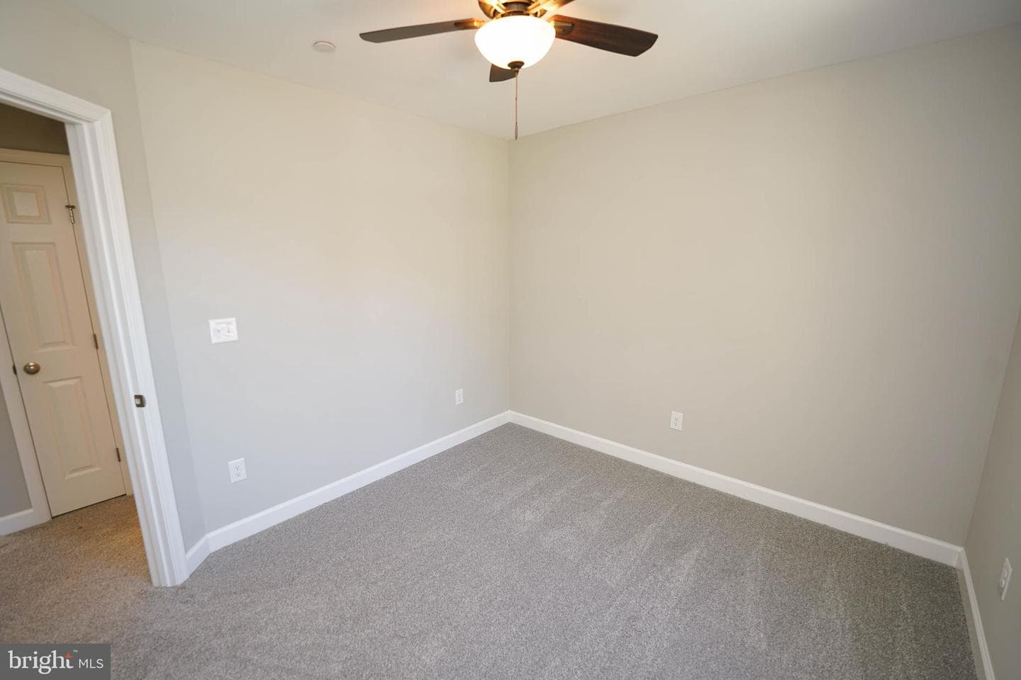 621 Cedar Street photo 27