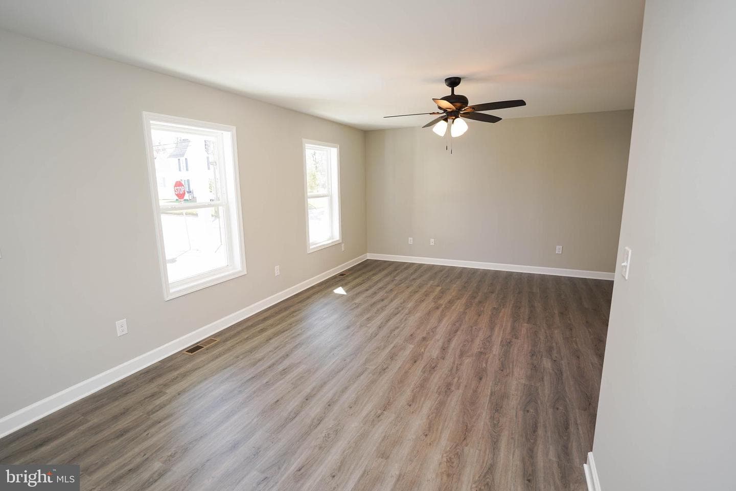 621 Cedar Street photo 3