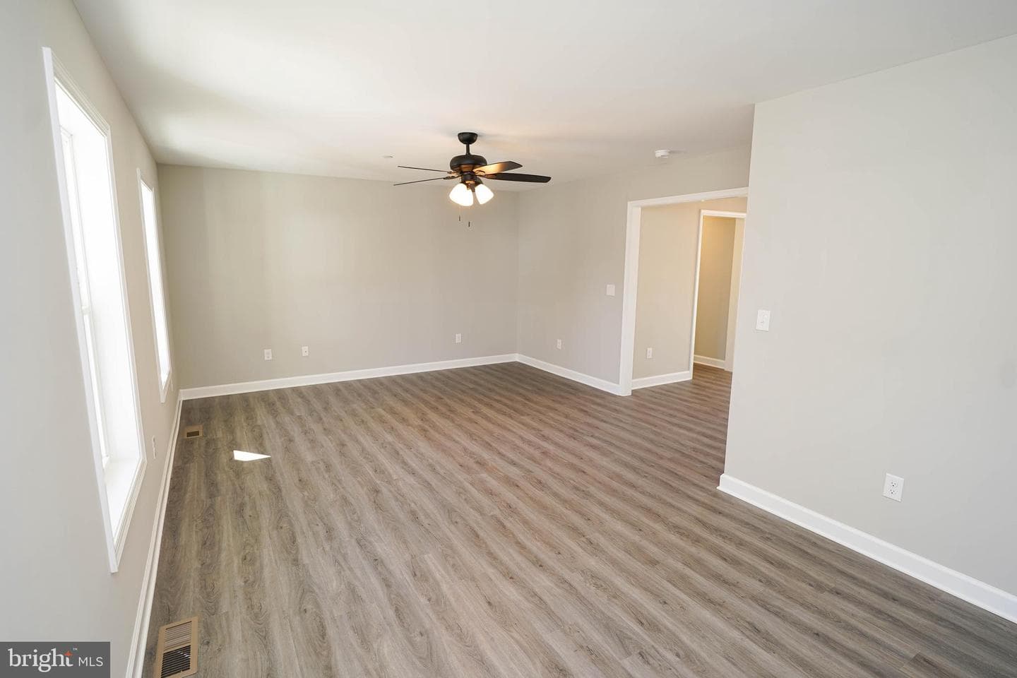 621 Cedar Street photo 4