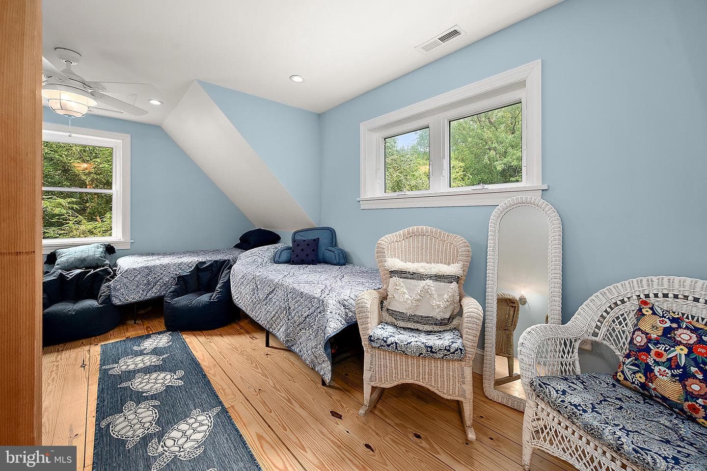 214 Broad Street photo 76