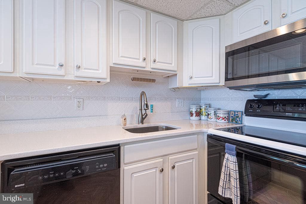 13009 Wight Street #s3 photo 5