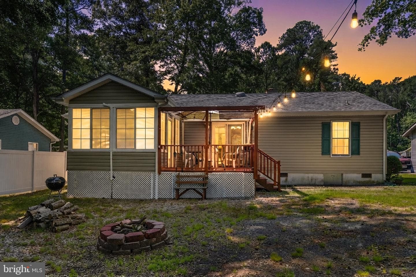 84 Seafarer Lane photo 32