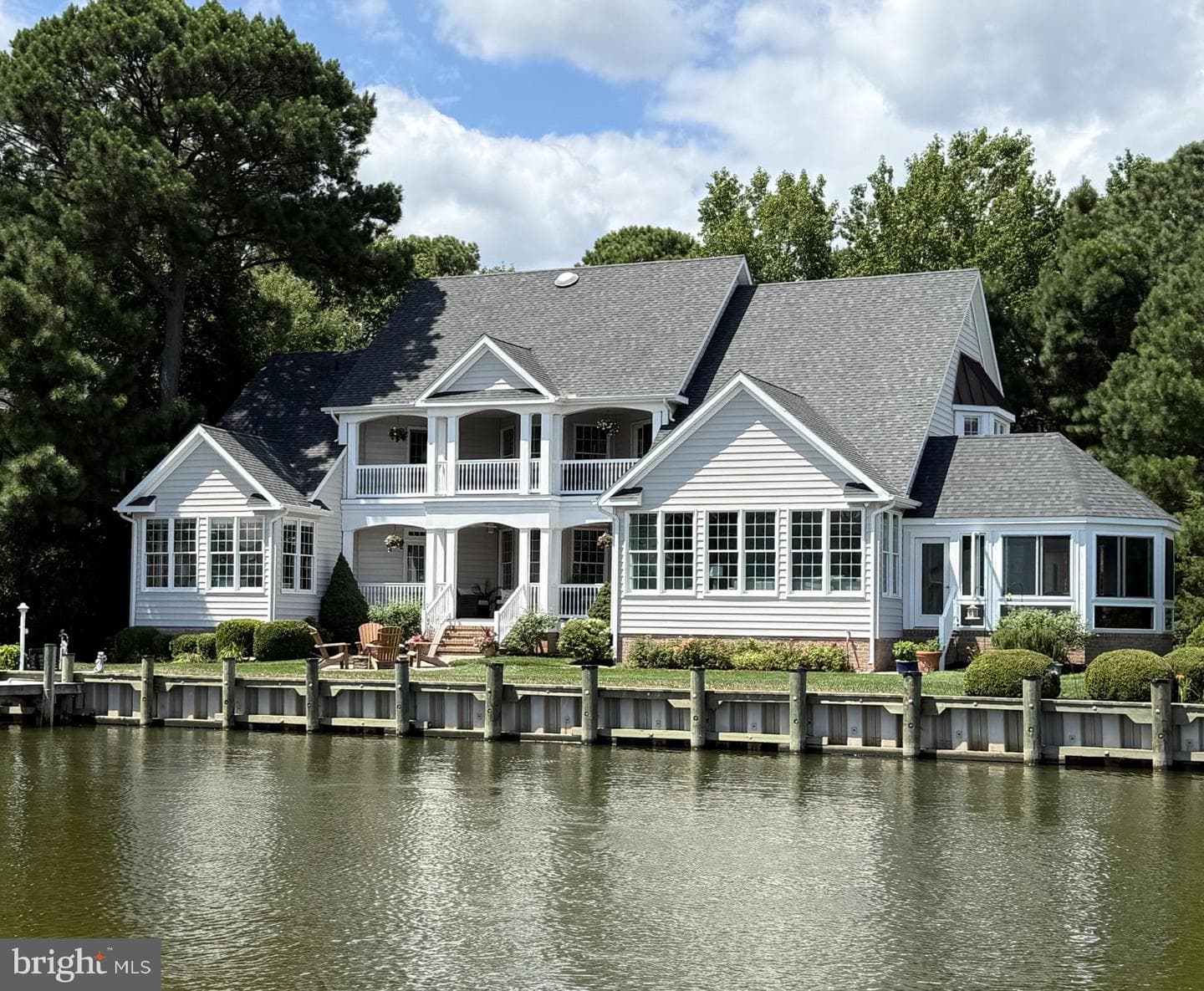 538 Yacht Club Drive photo 1