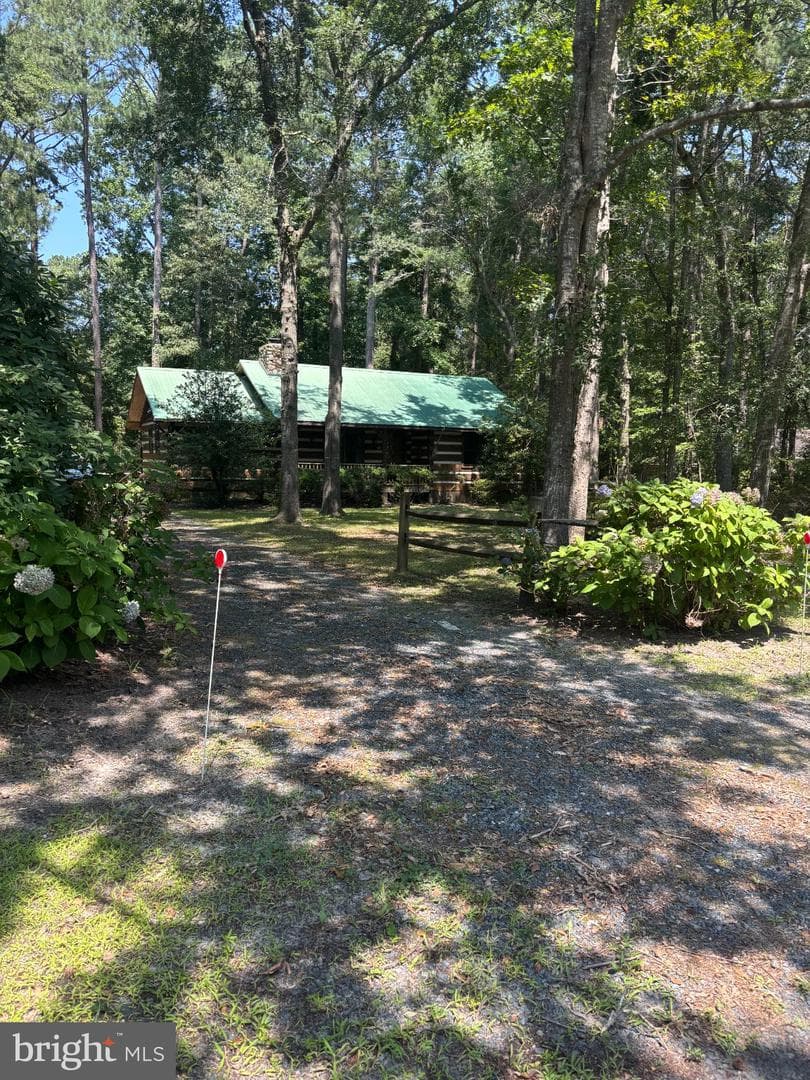 3842 Algonquin Trail photo 1