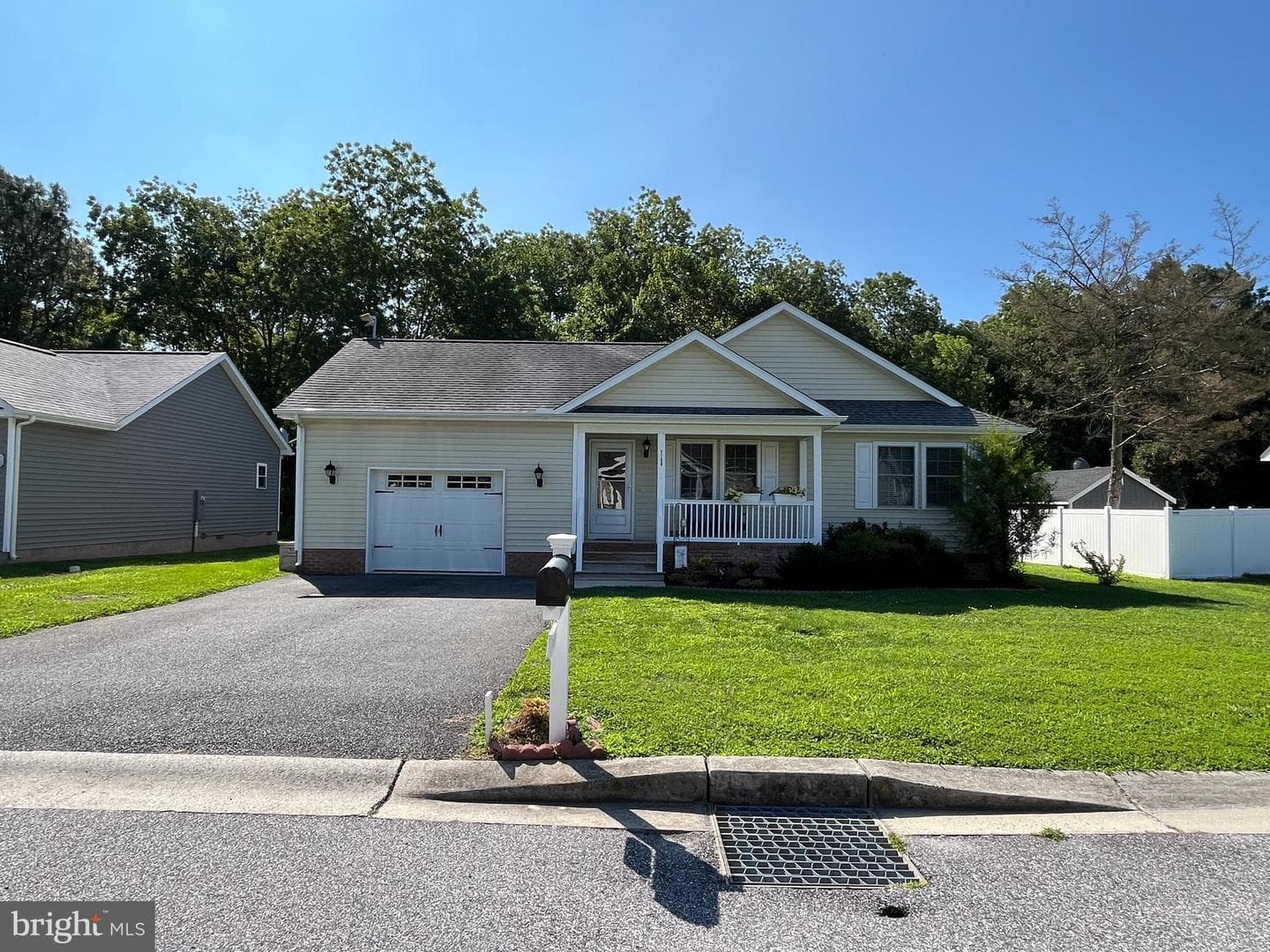 7150 Arcadia Circle photo 1
