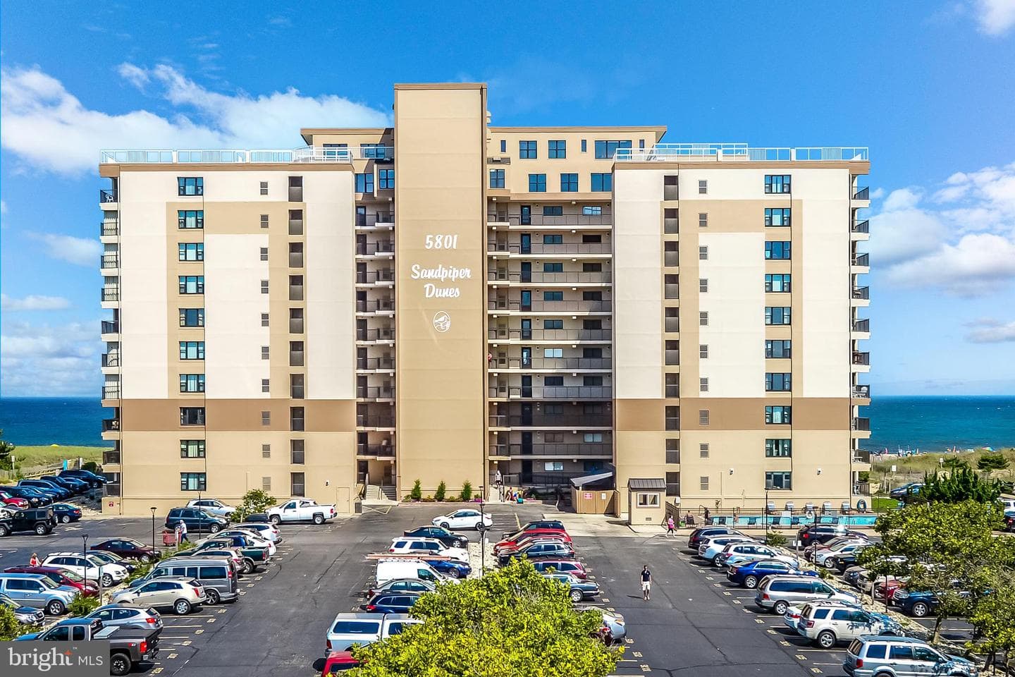 5801 Atlantic Avenue #305 photo 1