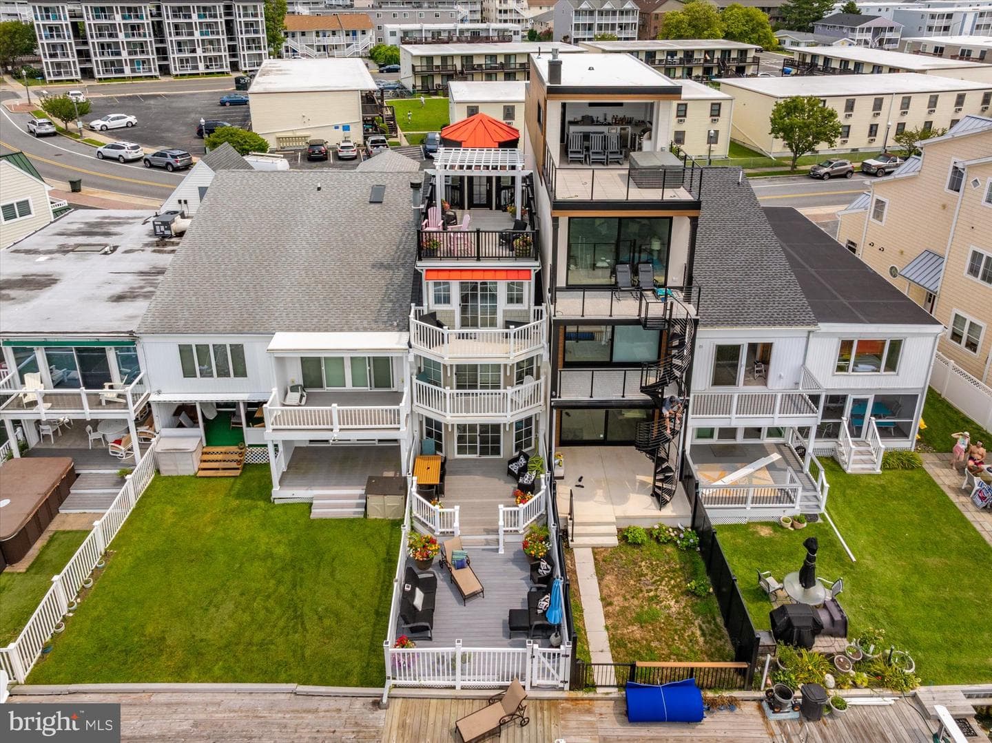 601 Bayshore Drive #16 photo 1