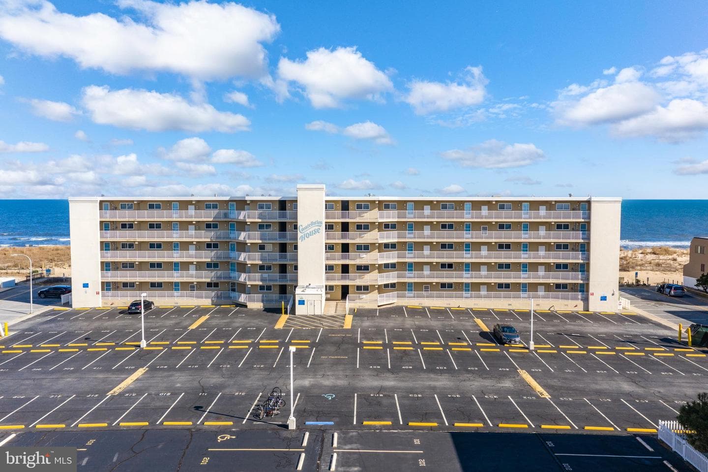 5201 Atlantic Avenue #411 photo 1