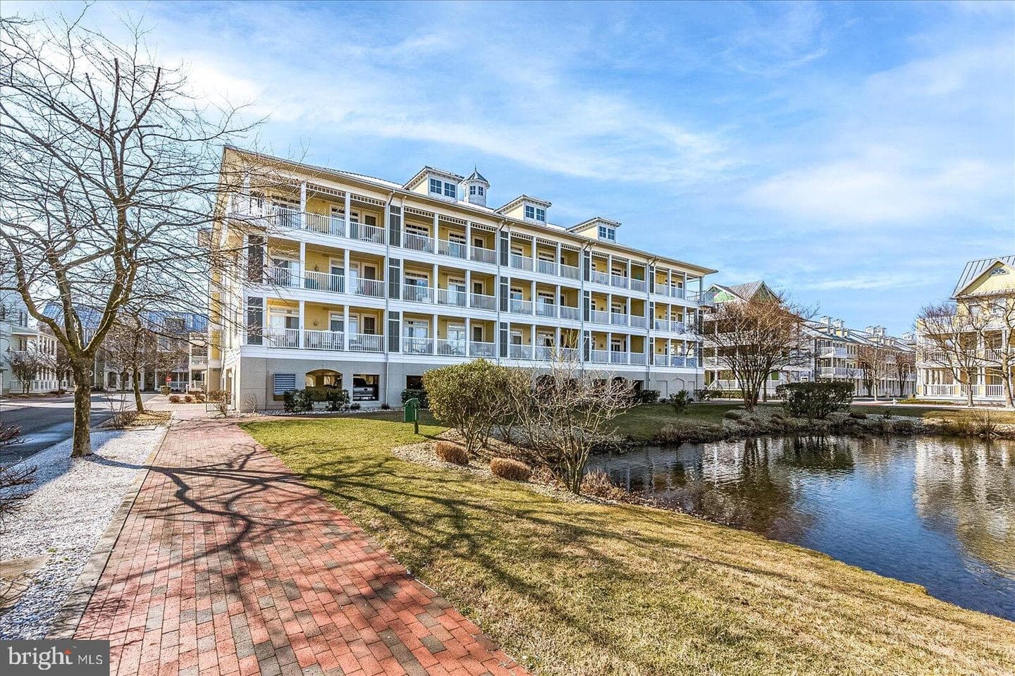 1 Fountain Drive E #3c photo 1