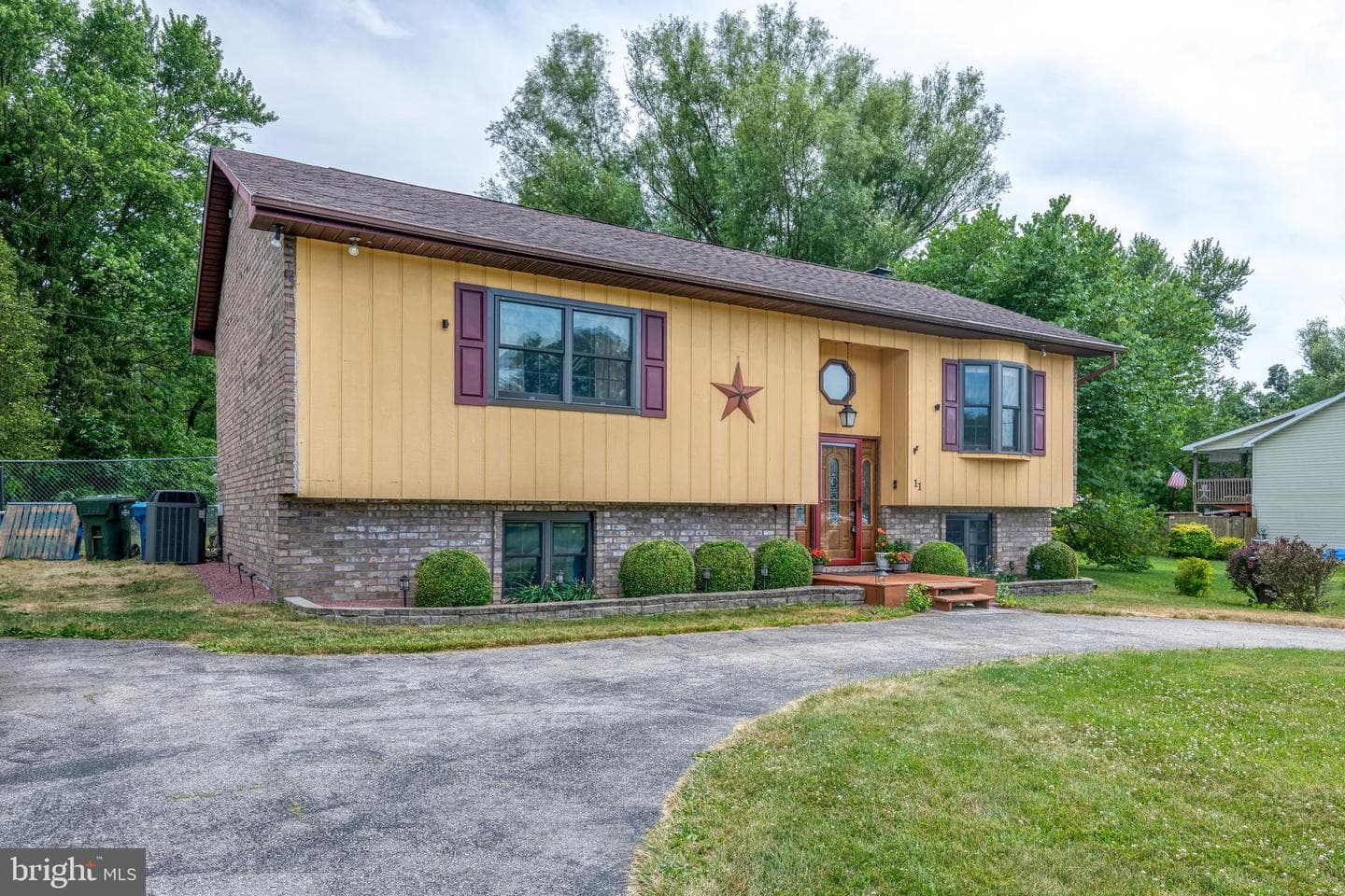 11 Buford Drive photo 2