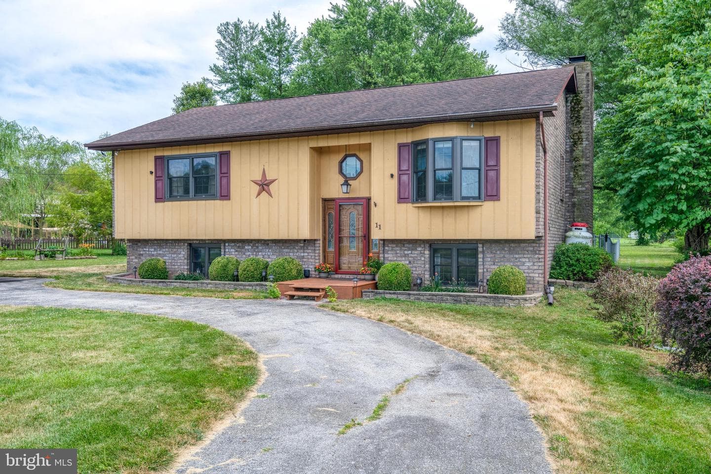 11 Buford Drive photo 3