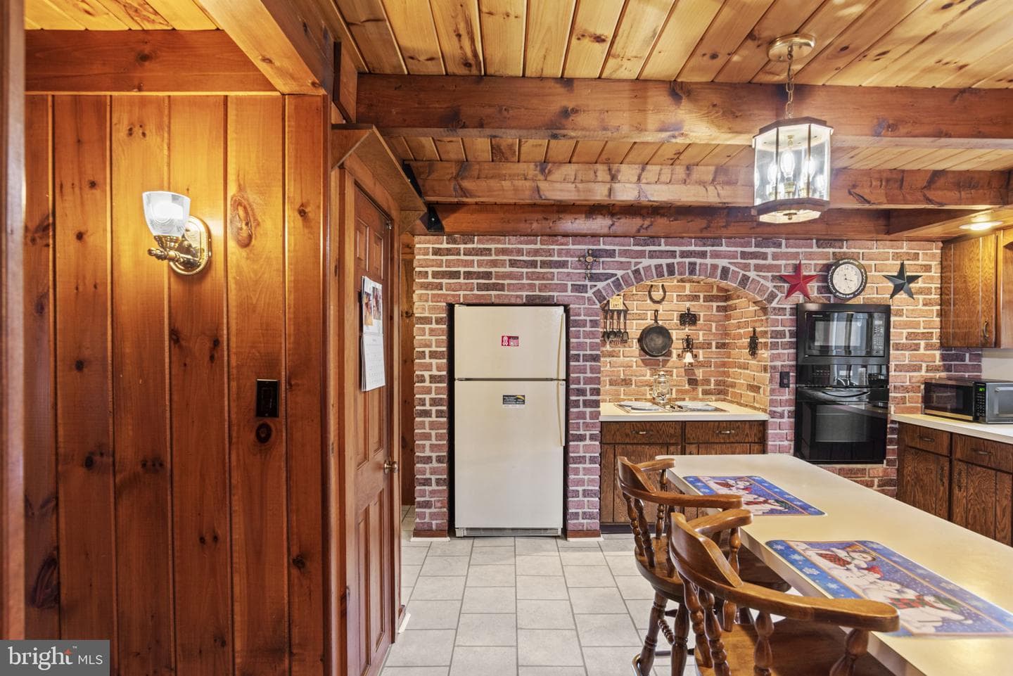 46 Woodview Road photo 18