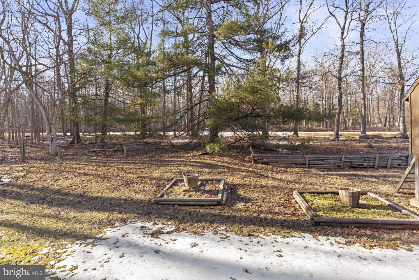 46 Woodview Road photo 41