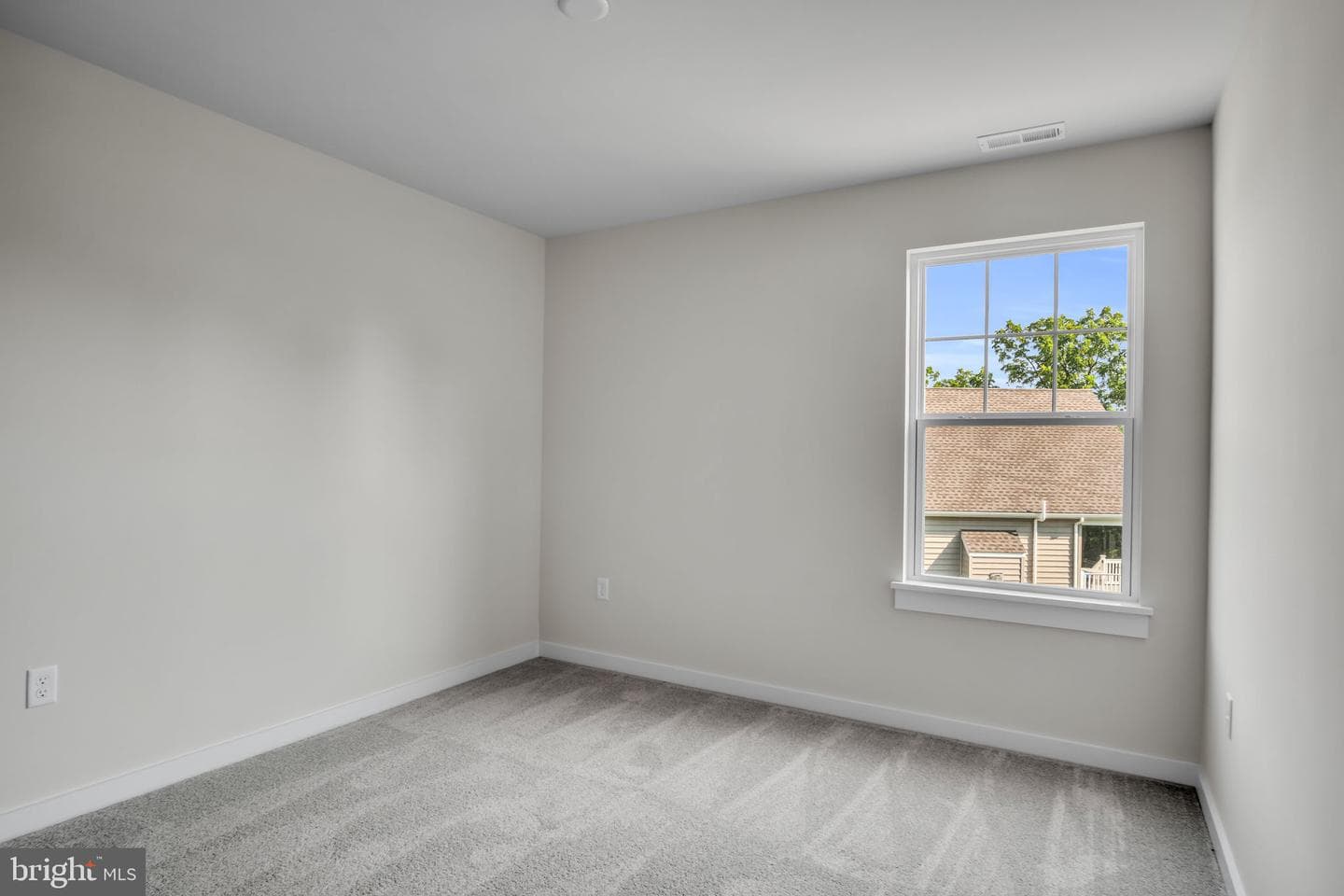 145 Tammy Drive photo 14