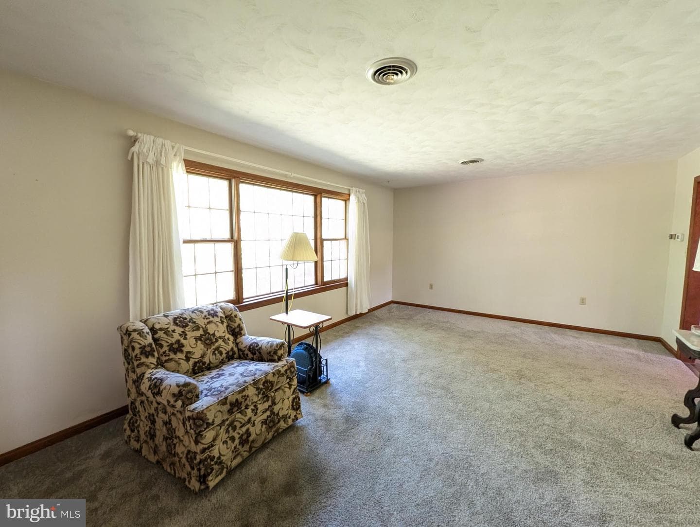 380 Belmont Road photo 34