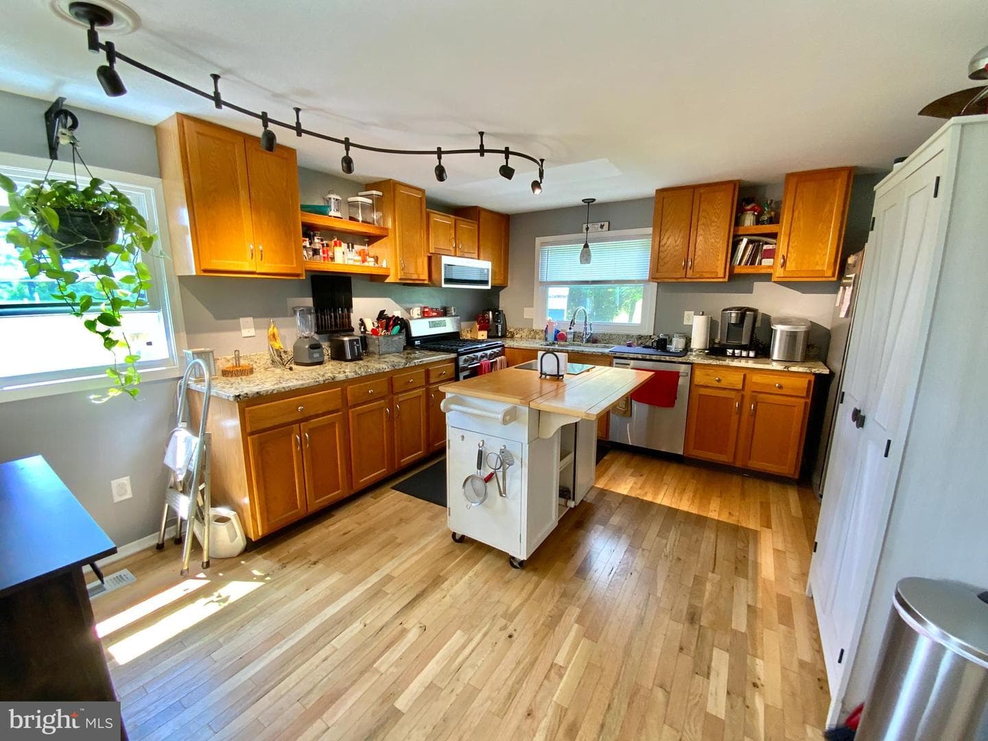 655 New Chester Road photo 22